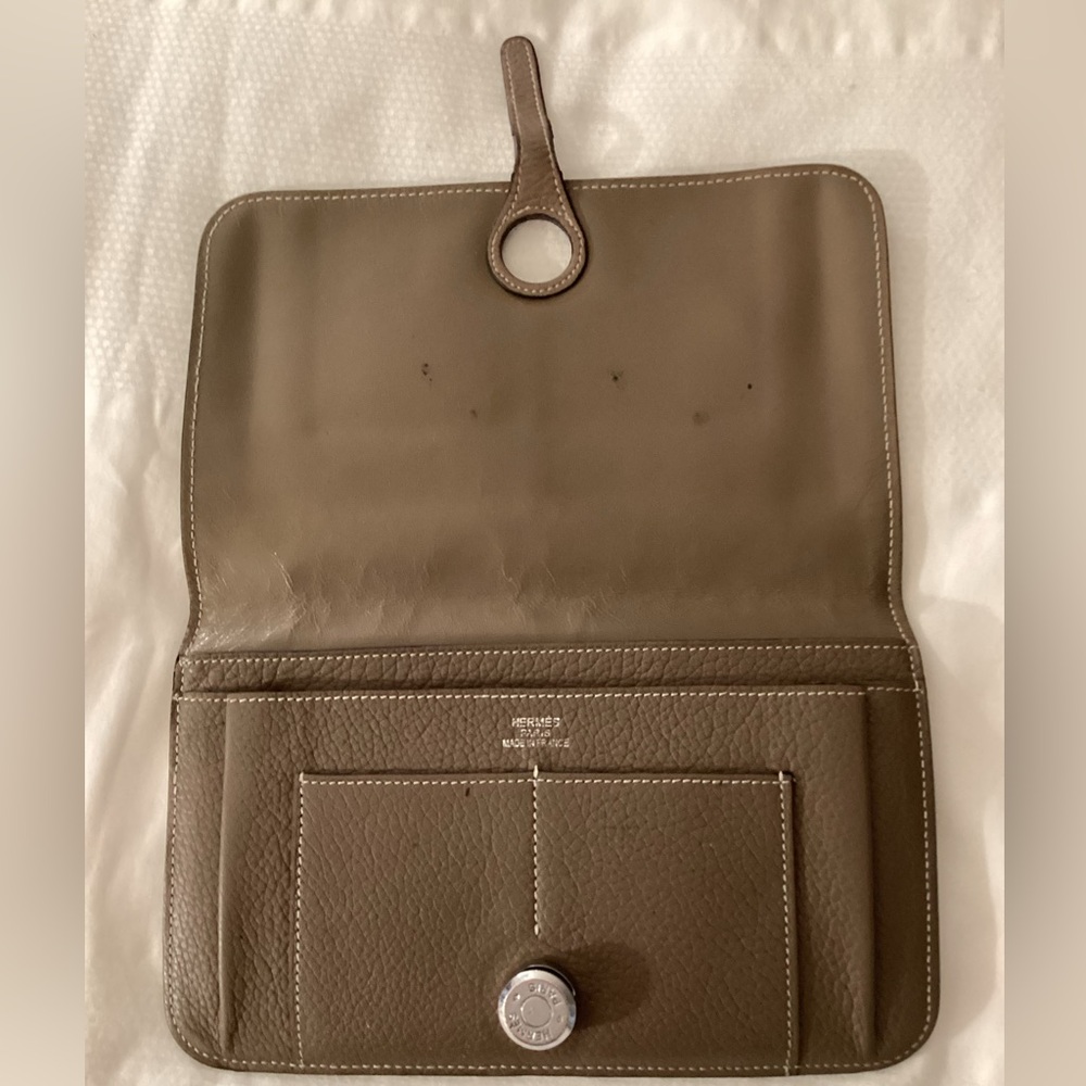 Hermès Dogon Duo Wallet - Picture 6 of 16